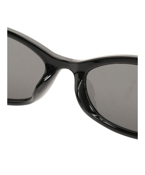 EATME（イートミー）の「スリムカラーレンズサングラス（サングラス・レディース・ブラウン/ブラック・FREE）」の6枚目の写真