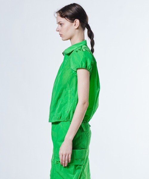 DOUBLE STANDARD CLOTHING（ダブルスタンダードクロージング）の「グロッシータフタジャケット（ブルゾン・レディース・ブラック/グリーン・36/38）」の8枚目の写真