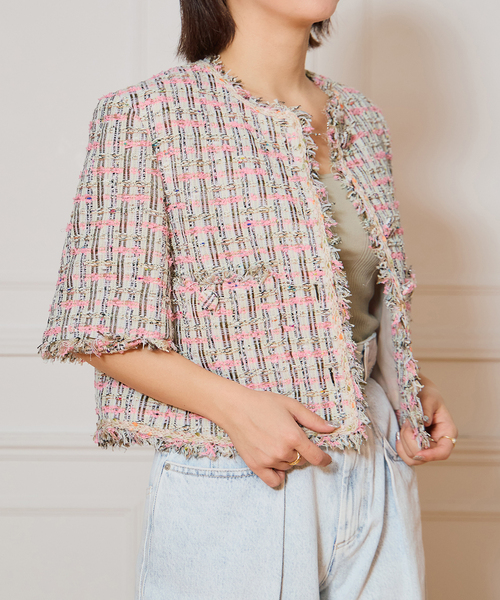 IENA LA BOUCLE(イエナラブークル)の「IENA LA BOUCLE LINTON TWEED ハーフスリーブジャケット(その他アウター・レディース・ピンク系その他・FREE)」の6枚目の写真