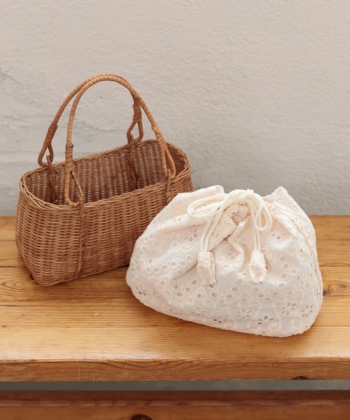 SHE HER HER HERS(シーハーハーハーズ)の「かごバッグレース巾着付き(かごバッグ・レディース・ベージュ/アイボリー・FREE)」の3枚目の写真
