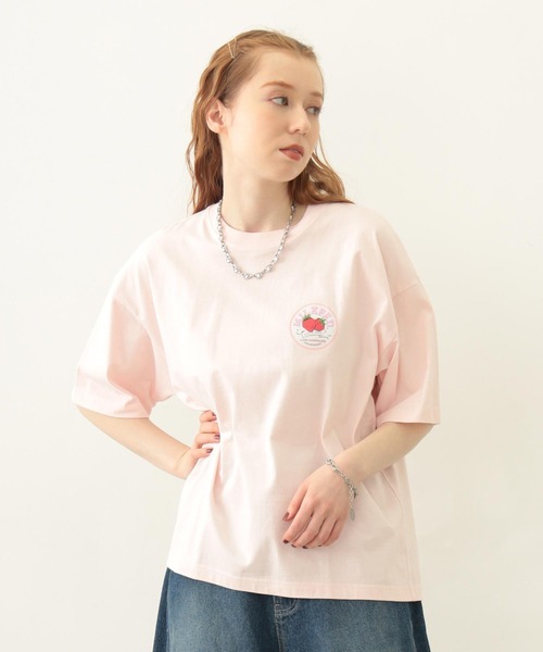 MILKFED.（ミルクフェド）の「CIRCLE STRAWBERRY LOGO S/S TEE（Tシャツ/カットソー・レディース・ライトピンク/オートミール/チャコール・M/L）」の3枚目の写真