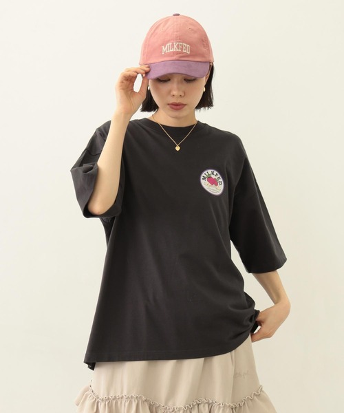 MILKFED.（ミルクフェド）の「CIRCLE STRAWBERRY LOGO S/S TEE（Tシャツ/カットソー・レディース・ライトピンク/オートミール/チャコール・M/L）」の4枚目の写真