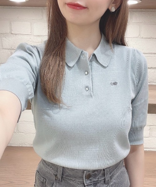 an another angelus（アンアナザーアンジェラス）の「ANロゴ刺繍ニットポロ（ポロシャツ・レディース・ブラック/レッド/アイボリー/ミント・FREE）」の3枚目の写真