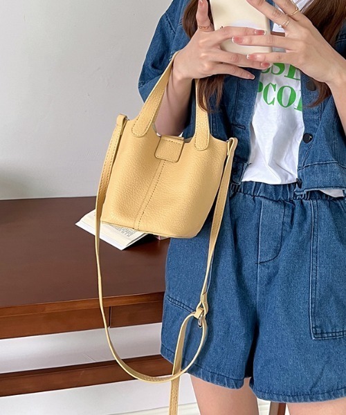 gossip！ロサンゼルス（ゴシップロサンゼルス）の「スナップ式 2wayミニトート（トートバッグ・レディース・オフホワイト/ベージュ/ブラック・FREE）」の14枚目の写真