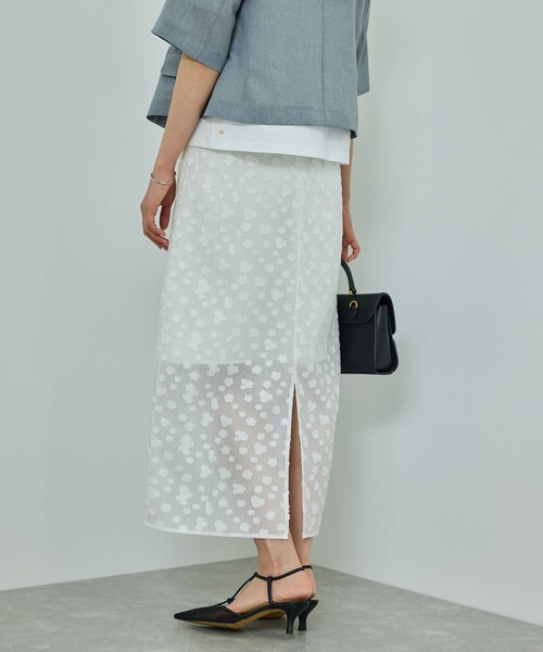 ROPE'（ロペ）の「【洗える】【WEB・一部店舗限定】フラワージャガードスカート/セットアップ対応（スカート・レディース・ブラック/ホワイト・38/36）」の8枚目の写真