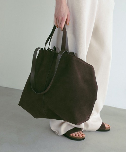 ETRE TOKYO（エトレトウキョウ）の「【再入荷！】スウェードビッグ