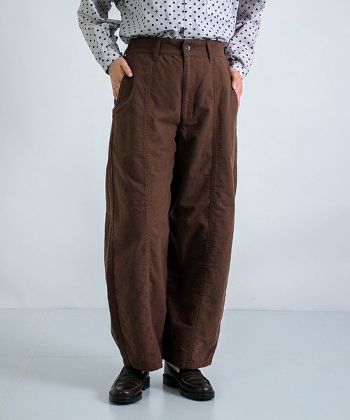 D.M.G.（ドミンゴ）の「[D.M.G / ディーエムジー] セミスエード両面起毛 アーモンドパンツ（その他パンツ・レディース・ブラウン/オリーブ/アイボリー/ブラック・S/M）」の3枚目の写真