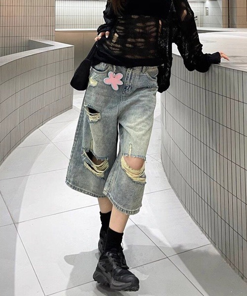 HALEY PESCA(ヘーリーペスカ)の「HALEY PESCA/Y2K ダメージハーフデニム(デニムパンツ・レディース・ブルー・LARGE/MEDIUM/SMALL)」の10枚目の写真