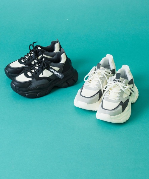 ANAP GiRL(アナップガール)の「ANAPR+S【リラスポ】ダッドスニーカー(ユニアイテム)(スニーカー・キッズ・ブラック/グレー・S/M/L/XS)」の1枚目の写真