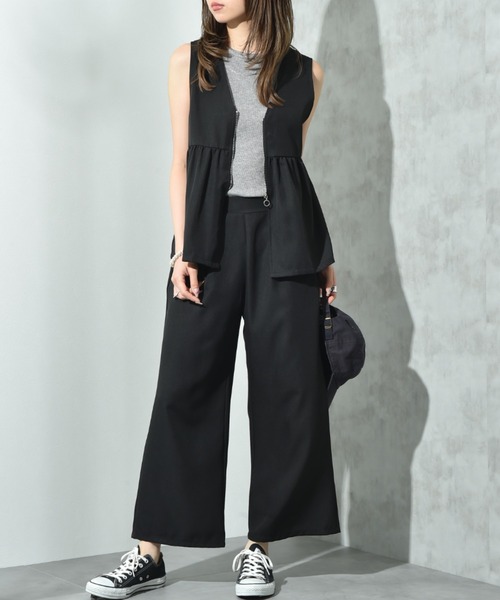INTERPLANET(インタープラネット)の「麻調合繊ジレ+ワイドパンツSET(ベスト・レディース・ブラック/グレー/モカ・FREE)」の1枚目の写真