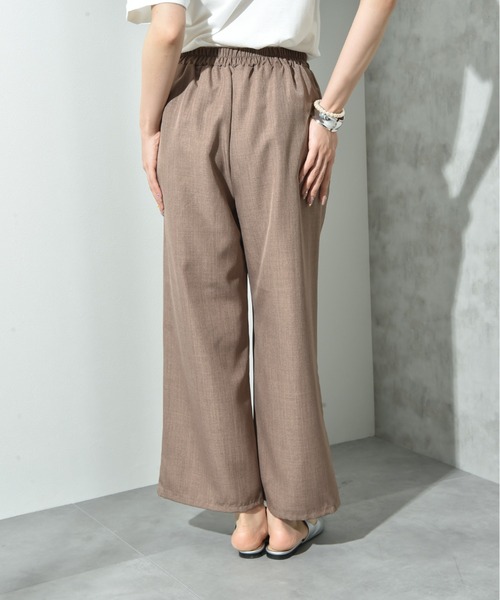 INTERPLANET(インタープラネット)の「麻調合繊ジレ+ワイドパンツSET(ベスト・レディース・ブラック/グレー/モカ・FREE)」の13枚目の写真