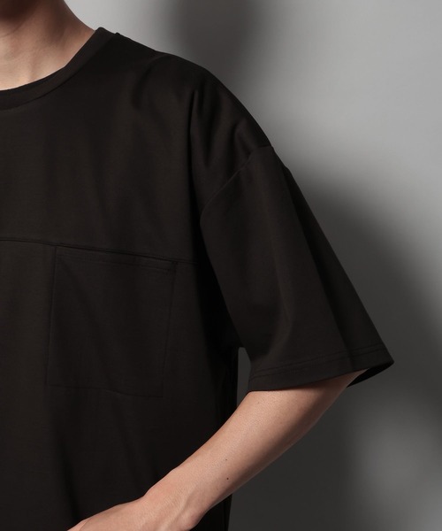 BAYFLOW(ベイフロー)の「【上品な素材感】シルケットスリット半袖Tシャツ(Tシャツ/カットソー・メンズ・シルバーグレー/オフホワイト/ブラック/カーキ・MEDIUM/LARGE)」の22枚目の写真