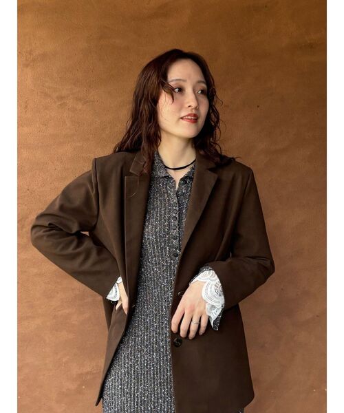 LAGUNAMOON（ラグナムーン）の「スエードライクジャケット（テーラードジャケット・レディース・ブラウン/キャメル・FREE）」の16枚目の写真