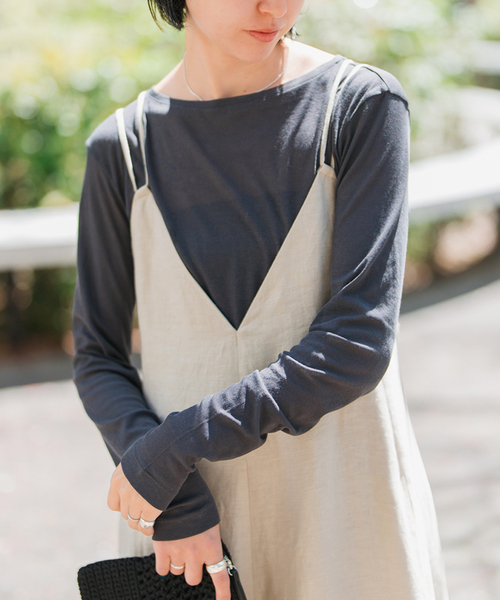 Spick & Span（スピックアンドスパン）の「《追加》シアーボートネックプルオーバー（Tシャツ/カットソー・レディース・チャコールグレー/ブラウン/ライトグリーン/ホワイト・FREE）」の17枚目の写真
