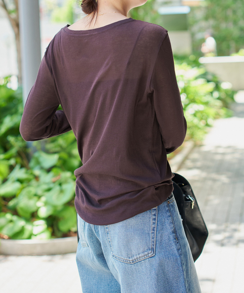 Spick & Span（スピックアンドスパン）の「《追加》シアーボートネックプルオーバー（Tシャツ/カットソー・レディース・チャコールグレー/ブラウン/ライトグリーン/ホワイト・FREE）」の5枚目の写真