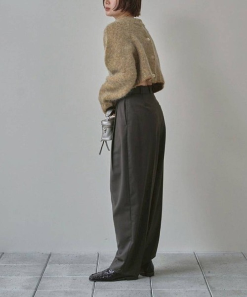 TODAYFUL（トゥデイフル）の「TODAYFUL　Brushed Knit Cardigan ブラッシュドニットカーディガン/12520530（カーディガン/ボレロ・レディース・チャコールグレー/オリーブ・ONE SIZE）」の17枚目の写真