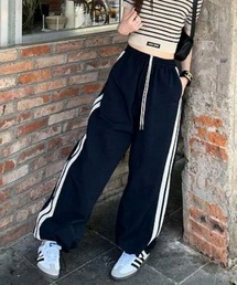 SHEPP（シープ）の「ドローストリングラインナイロンワイドパンツ（その他パンツ）」