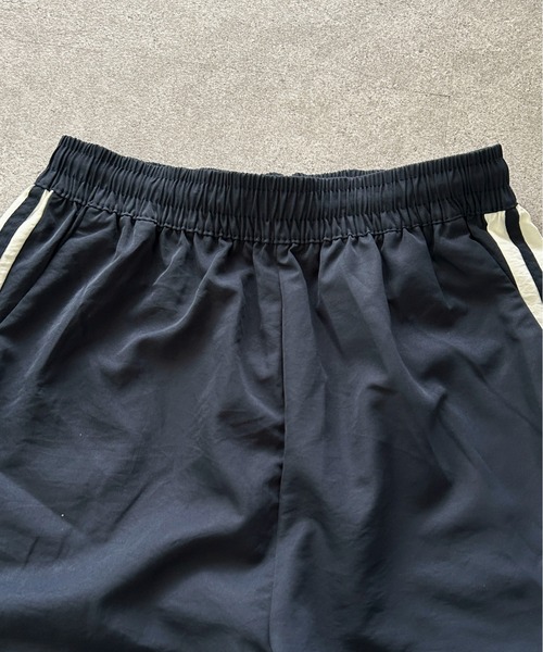 SHEPP（シープ）の「ドローストリングラインナイロンワイドパンツ（その他パンツ・レディース・ブラック/ピンク/ホワイト/ネイビー・S/M）」の15枚目の写真