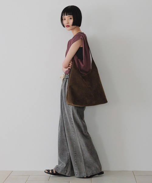 LOWRYS FARM（ローリーズファーム）の「【接触冷感】イージーバギーデニム 583505（デニムパンツ・レディース・ブラック/ライトブルー/ブルー・MEDIUM/LARGE）」の6枚目の写真