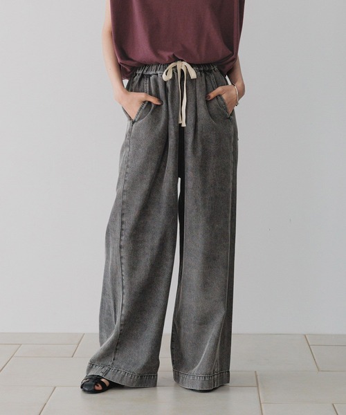 LOWRYS FARM（ローリーズファーム）の「【接触冷感】イージーバギーデニム 583505（デニムパンツ・レディース・ブラック/ライトブルー/ブルー・MEDIUM/LARGE）」の7枚目の写真