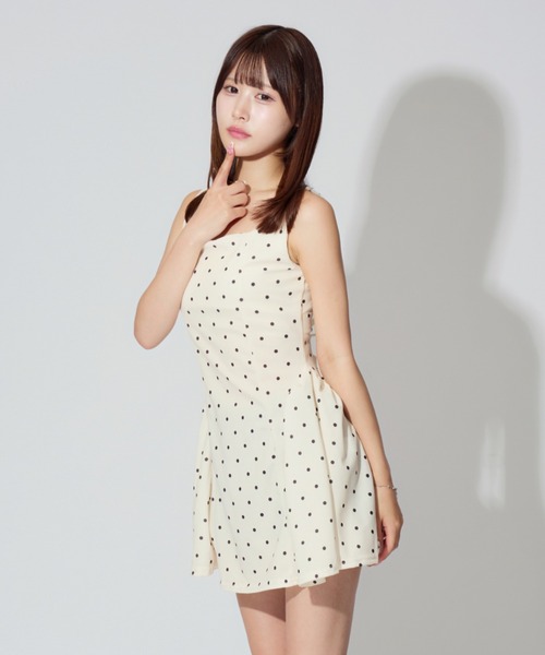 ALLuRing ChaRm(アリュリングチャーム)の「Dot Flare Camisole Dress / ドットフレアキャミソールワンピース(ワンピース・レディース・ホワイト・FREE)」の5枚目の写真