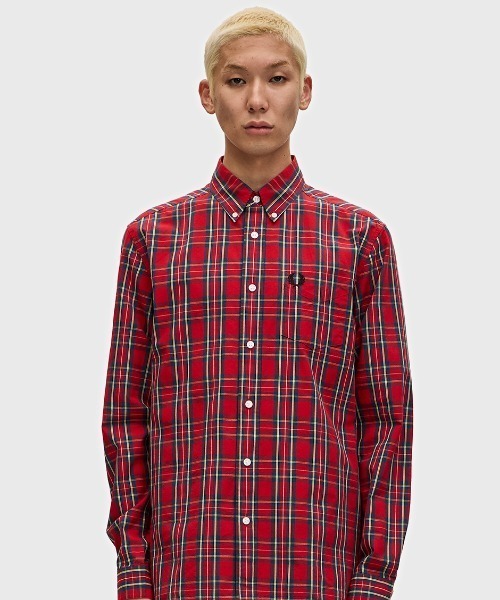 FRED PERRY（フレッドペリー）の「Stewart Tartan Shirt／スチュワートタータンシャツ（シャツ/ブラウス・メンズ・レッド・S/M/L）」の4枚目の写真
