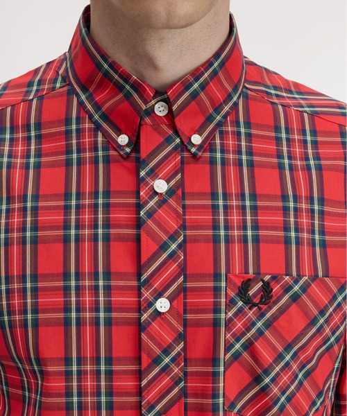 FRED PERRY（フレッドペリー）の「Stewart Tartan Shirt／スチュワートタータンシャツ（シャツ/ブラウス・メンズ・レッド・S/M/L）」の10枚目の写真