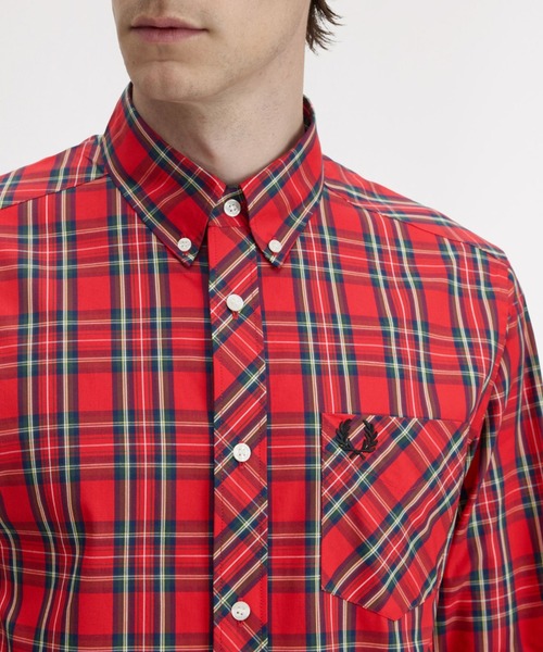 FRED PERRY（フレッドペリー）の「Stewart Tartan Shirt／スチュワートタータンシャツ（シャツ/ブラウス・メンズ・レッド・S/M/L）」の11枚目の写真