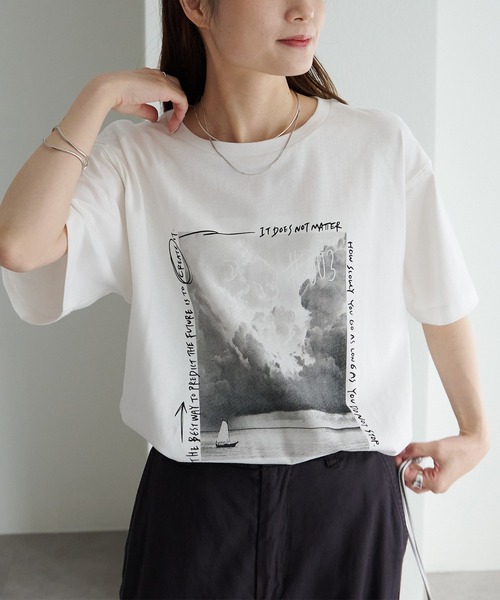 PUAL CE CIN(ピュアルセシン)の「機能素材フォトプリントTシャツ(Tシャツ/カットソー・レディース・ホワイト/グレー/オフホワイト/キャメル・FREE)」の19枚目の写真