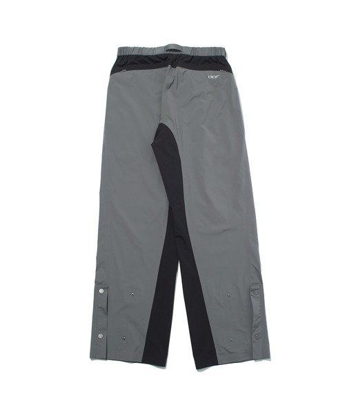 F/CE. （エフシーイー）の「F/CE. AQUAX STRETCH CHANGEOVER PANTS / エフシーイー  アクアックス ストレッチチェンジオーバーパンツ（その他パンツ・メンズ・ブラック/グレー・SMALL/MEDIUM/LARGE/X-LARGE）」の4枚目の写真