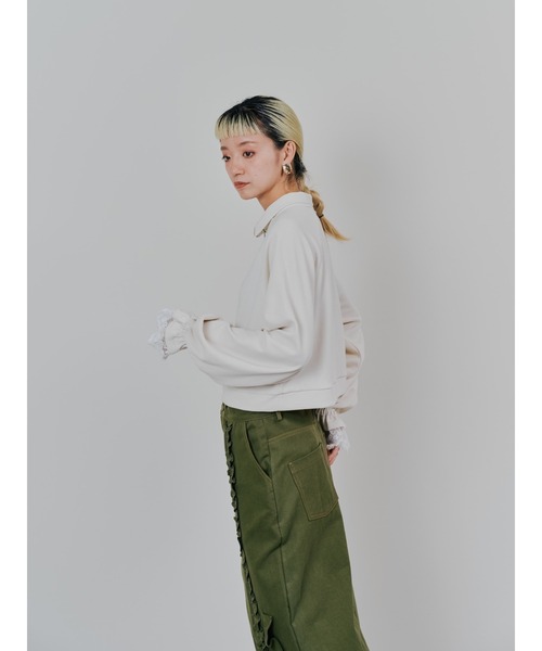 TEVALT（ヴァレット）の「ハーフジップ配色レーストップス（ジャージ・レディース・チャコールグレー/ダークネイビー/アイボリー・38）」の17枚目の写真