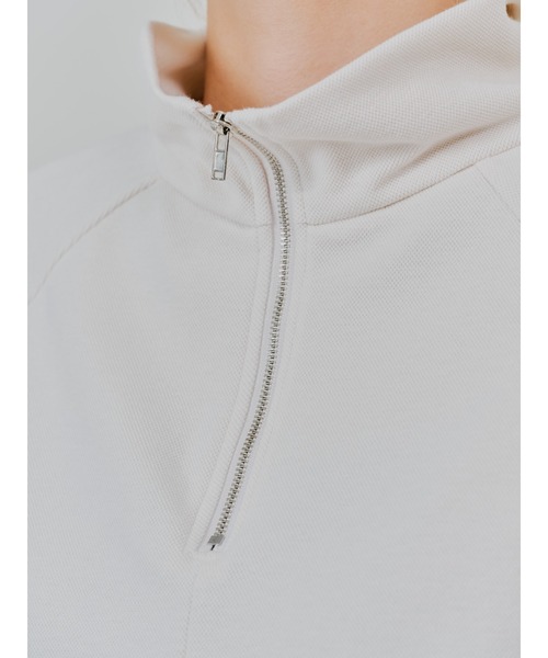 TEVALT（ヴァレット）の「ハーフジップ配色レーストップス（ジャージ・レディース・チャコールグレー/ダークネイビー/アイボリー・38）」の8枚目の写真