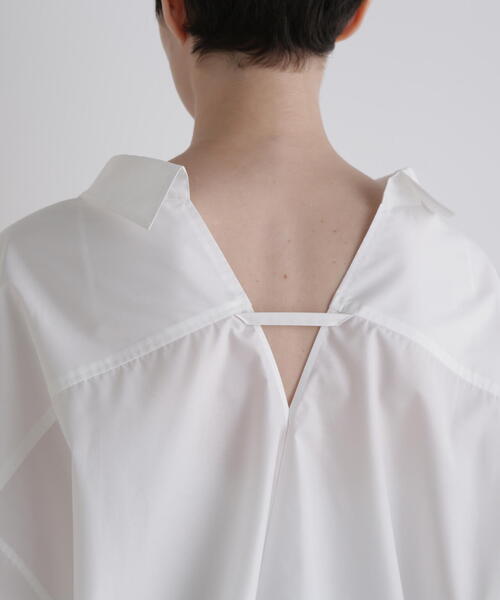 LE PHIL ルフィル ラスターブロードバックスリットブラウス ホワイト ラスターブロードバックスリットブラウス | LE PHIL（ル フィル