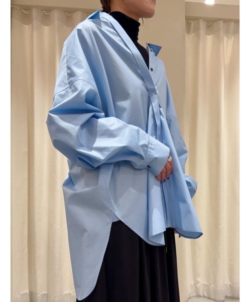 LE PHIL(ルフィル)の「◆ラスターブロードバックスリットブラウス(シャツ/ブラウス・レディース・ホワイト/ブルー/ブラック・F)」の4枚目の写真