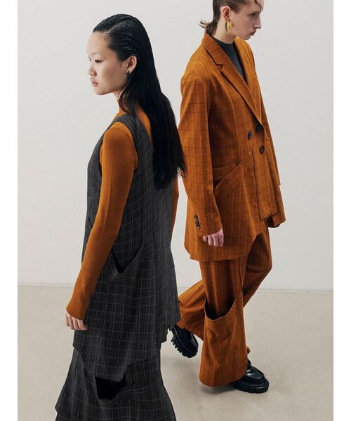 UN3D.（アンスリード）の「LINE CHECK INSERT DESIGN JK / ラインチェックインサートデザインジャケット（テーラードジャケット・レディース・キャメル/グレー・38/36）」の6枚目の写真