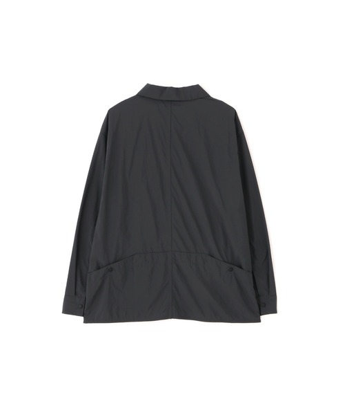 MARGARET HOWELL(マーガレットハウエル)の「RECYCLE NYLON LIGHT POPLIN Ⅰ(Tシャツ/カットソー・メンズ・オリーブ/チャコール・LARGE/X-LARGE/MEDIUM)」の6枚目の写真