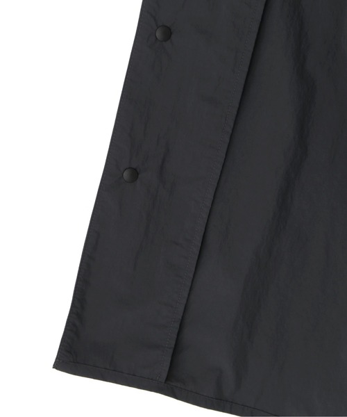 MARGARET HOWELL(マーガレットハウエル)の「RECYCLE NYLON LIGHT POPLIN Ⅰ(Tシャツ/カットソー・メンズ・オリーブ/チャコール・LARGE/X-LARGE/MEDIUM)」の8枚目の写真