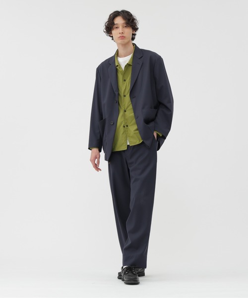MARGARET HOWELL(マーガレットハウエル)の「RECYCLE NYLON LIGHT POPLIN Ⅰ(Tシャツ/カットソー・メンズ・オリーブ/チャコール・LARGE/X-LARGE/MEDIUM)」の13枚目の写真
