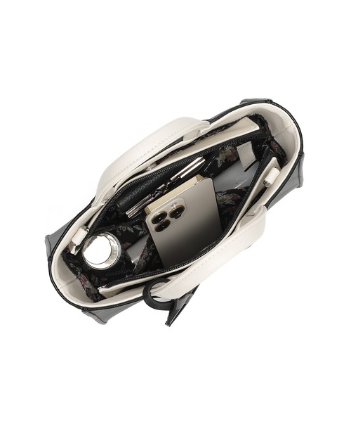 dazzlin（ダズリン）の「【dazzlin/ダズリン】バレッタリボン　カードケース付 両アオリポケット　花柄裏地トートバッグ／500mlペットボトル収納可（トートバッグ・レディース・ベージュ/ダークブラウン/ブラック×ホワイト/ブラック/グレー・FREE）」の15枚目の写真