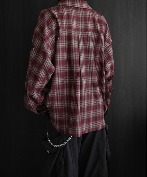 KUUUPY（クーピー）の「Distressed Ombre Check Shirt - ダメージオンブレチェックシャツ（シャツ/ブラウス・メンズ・ブラック/レッド/ネイビー・LARGE/MEDIUM/SMALL）」の13枚目の写真