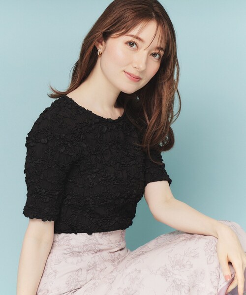 index（インデックス）の「ジャカードコンパクトトップス【洗濯機洗い可】（Tシャツ/カットソー・レディース・オフホワイト/ブラック/イエロー系その他・00）」の3枚目の写真