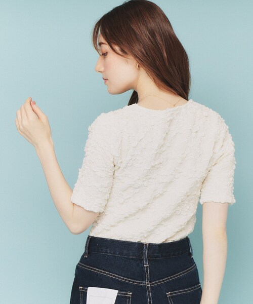 index（インデックス）の「ジャカードコンパクトトップス【洗濯機洗い可】（Tシャツ/カットソー・レディース・オフホワイト/ブラック/イエロー系その他・00）」の4枚目の写真