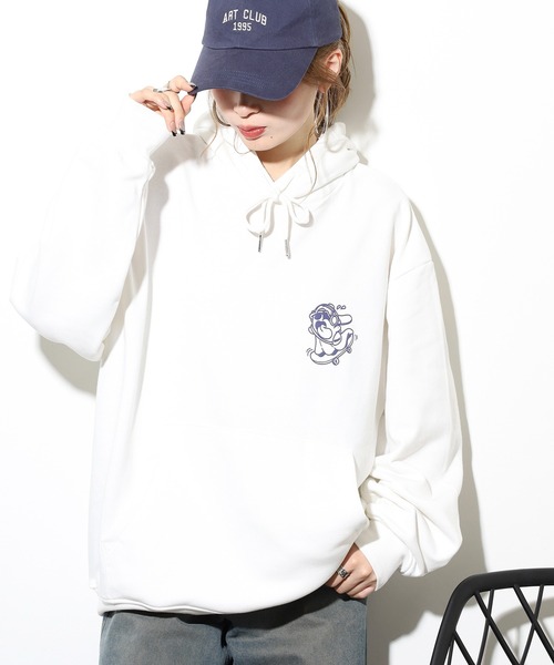 FUNALIVE(ファンアライブ)の「オバケスケボープリントパーカー unisex(パーカー・メンズ・ブラック/ホワイト・M/L)」の7枚目の写真