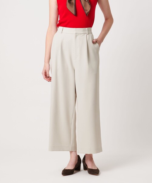 UNITED ARROWS（ユナイテッドアローズ）の「ダブルクロス クロップドパンツ -ウォッシャブル-（スラックス・レディース・オフホワイト/ブラック/ダークグレー・38/36）」の2枚目の写真