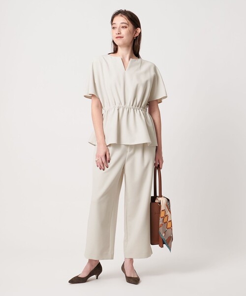 UNITED ARROWS（ユナイテッドアローズ）の「ダブルクロス クロップドパンツ -ウォッシャブル-（スラックス・レディース・オフホワイト/ブラック/ダークグレー・38/36）」の11枚目の写真