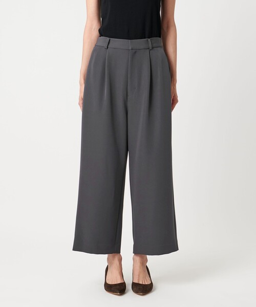 UNITED ARROWS（ユナイテッドアローズ）の「ダブルクロス クロップドパンツ -ウォッシャブル-（スラックス・レディース・オフホワイト/ブラック/ダークグレー・38/36）」の16枚目の写真