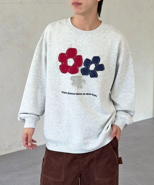 CPCM（シーピーシーエム）の「フラワーパッチワークスウェット（スウェット・レディース・グリーン/オレンジ/アイボリー・MEDIUM/LARGE）」の2枚目の写真