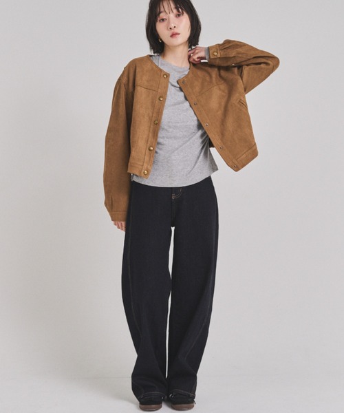 FMiBL(ファミル)の「ベルトSETカーヴィーデニムパンツ(デニムパンツ・レディース・ブラック/インディゴブルー・SMALL/MEDIUM)」の4枚目の写真