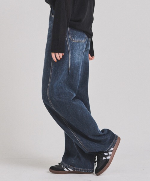 FMiBL(ファミル)の「ベルトSETカーヴィーデニムパンツ(デニムパンツ・レディース・ブラック/インディゴブルー・SMALL/MEDIUM)」の20枚目の写真