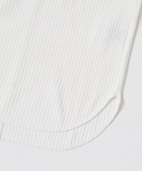 URBAN RESEARCH ROSSO WOMEN（アーバンリサーチ　ロッソ）の「Uネックリブプルオーバー（Tシャツ/カットソー・レディース・ブラック/レッド/オフホワイト・FREE）」の21枚目の写真